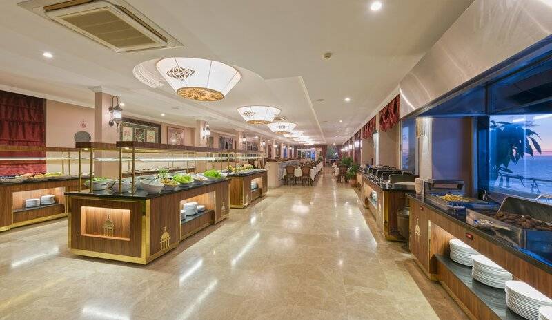 ANTIQUE ROMAN PALACE(ADULT ONLY+16)