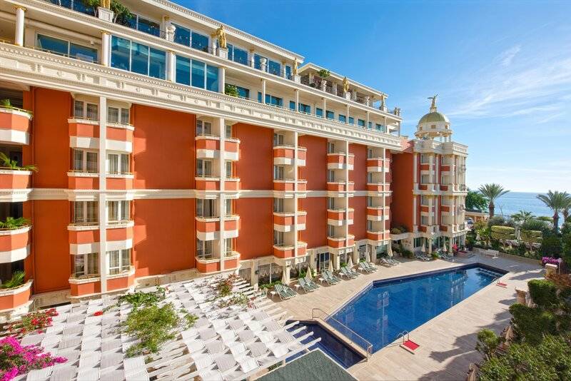 ANTIQUE ROMAN PALACE(ADULT ONLY+16)