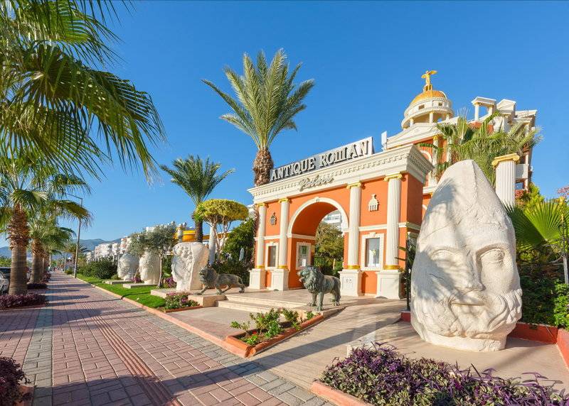 ANTIQUE ROMAN PALACE(ADULT ONLY+16)