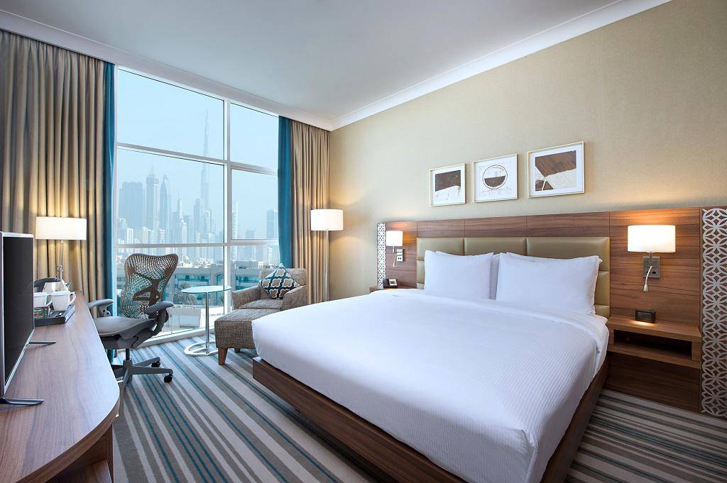 New: Hilton Garden Inn Dubai Jumeirah
Old: Hilton Garden Inn Al Mina