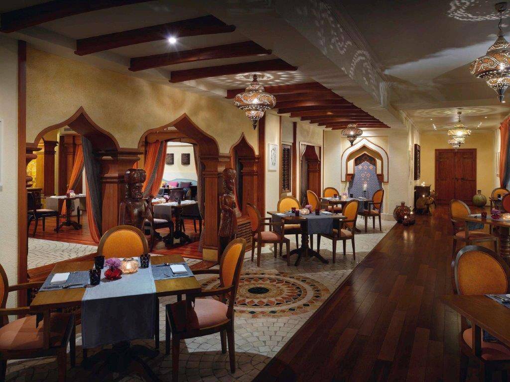 MOVENPICK HOTEL & APARTMENT BUR DUBAI