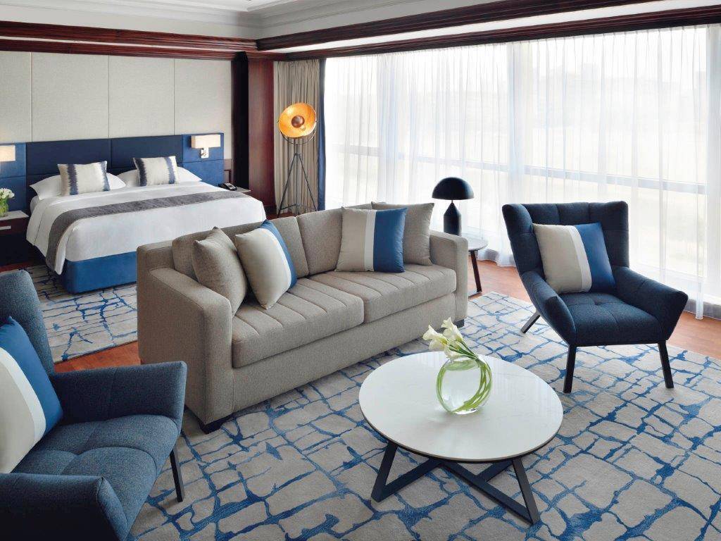 MOVENPICK HOTEL & APARTMENT BUR DUBAI