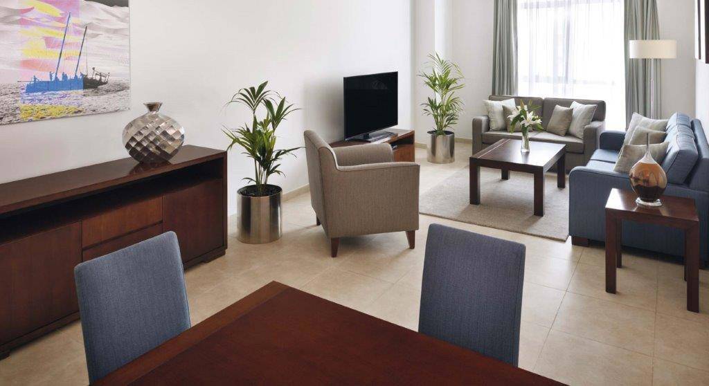 MOVENPICK HOTEL & APARTMENT BUR DUBAI