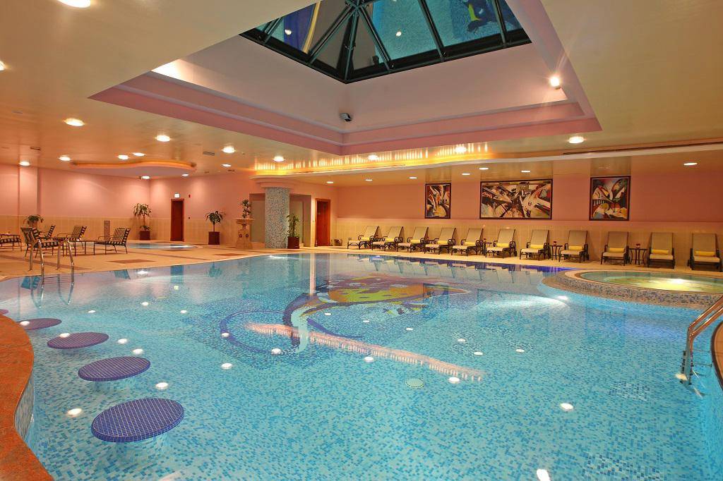 New: AL RAHA BEACH RESORT & SPA
Old: AL RAHA BEACH HOTEL
