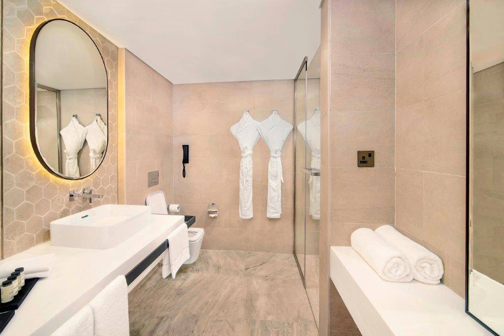 SHERATON ABU DHABI HOTEL & RESORT