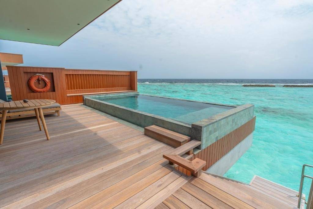 Veligandu Island Resort & Spa