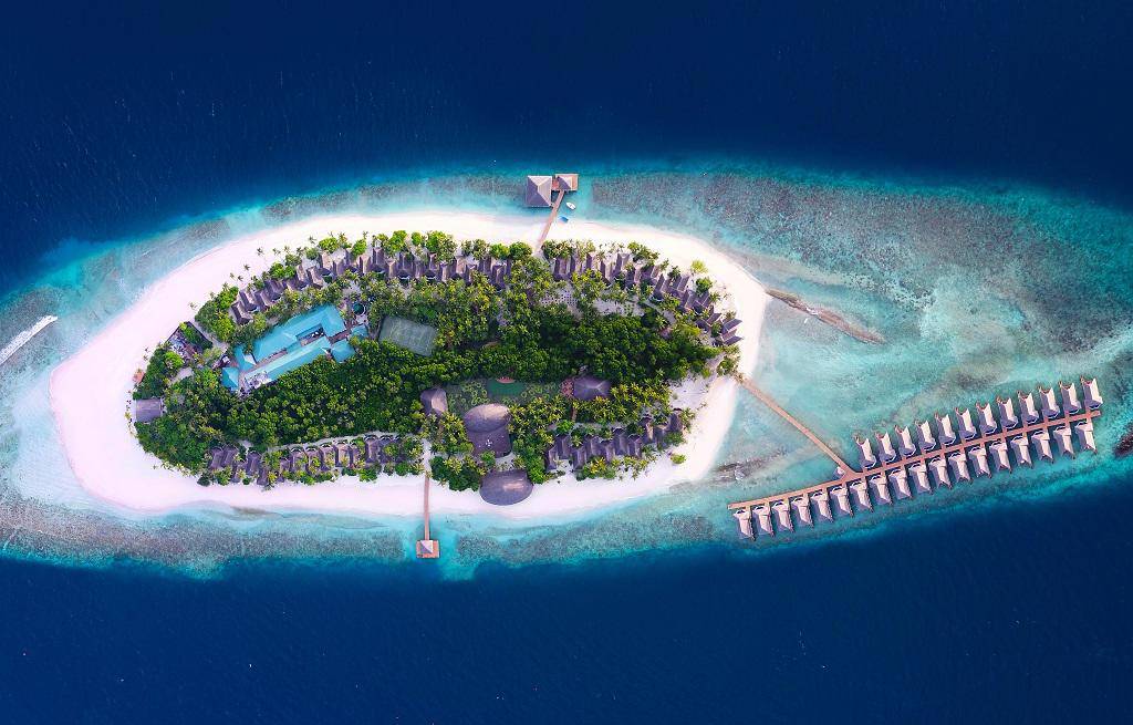 DREAMLAND THE UNIQUE SEA & LAKE RESORT