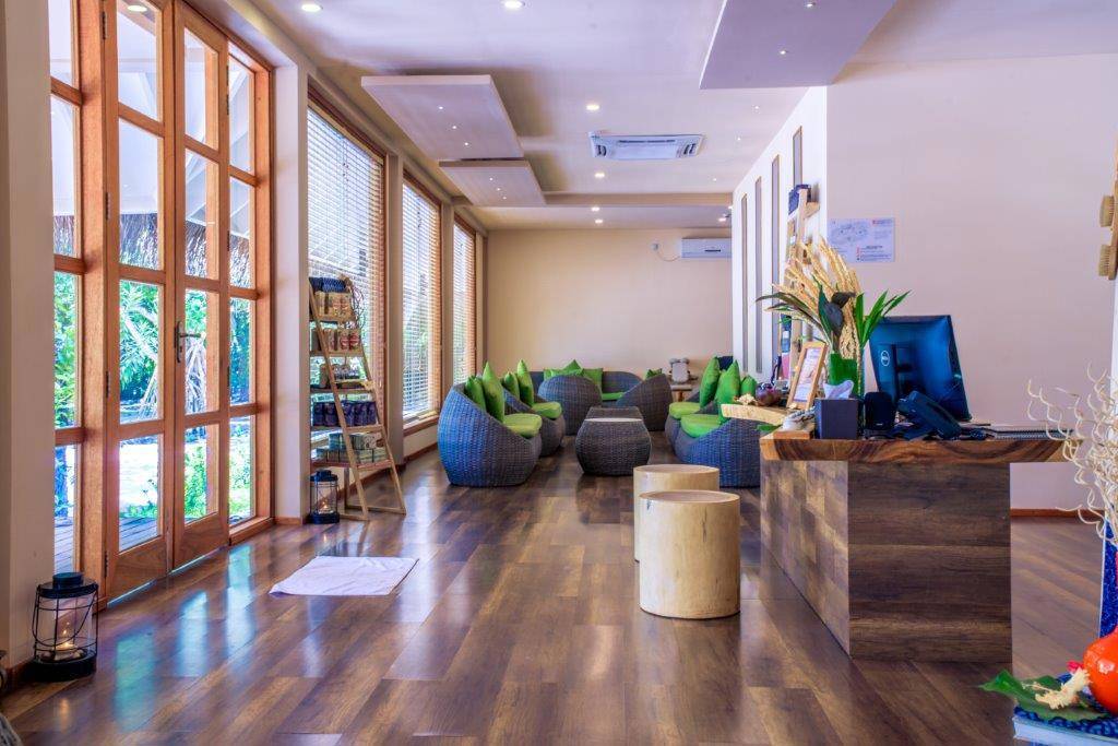 KUDAFUSHI RESORT & SPA