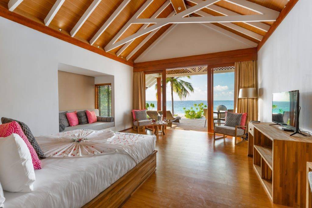 KUDAFUSHI RESORT & SPA