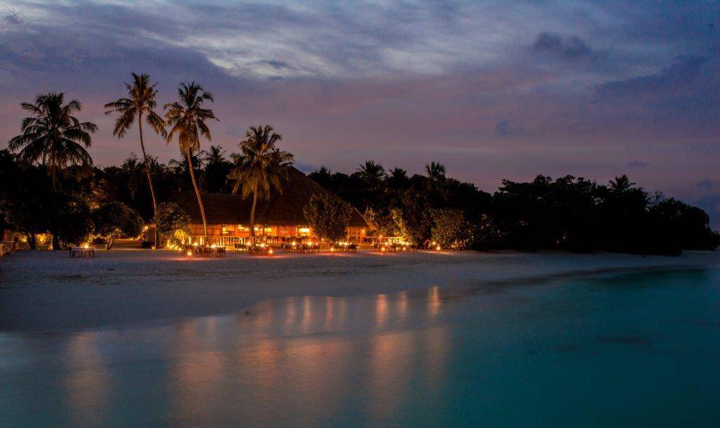 KUDAFUSHI RESORT & SPA