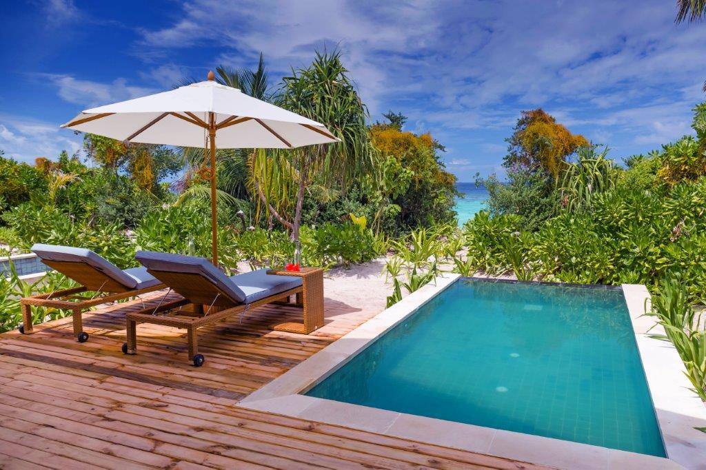 KUDAFUSHI RESORT & SPA