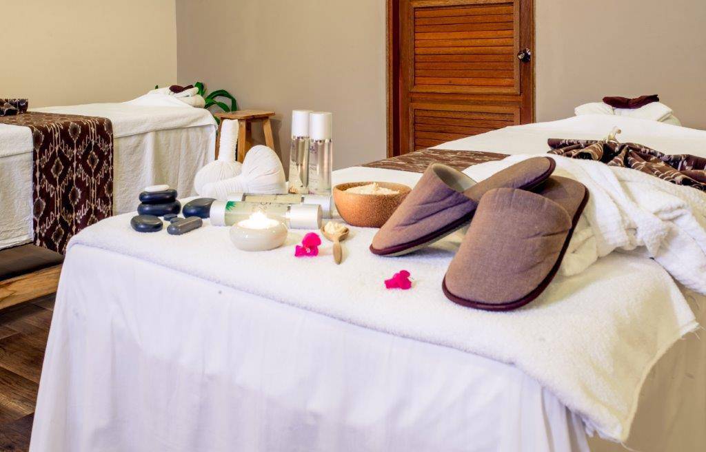 KUDAFUSHI RESORT & SPA