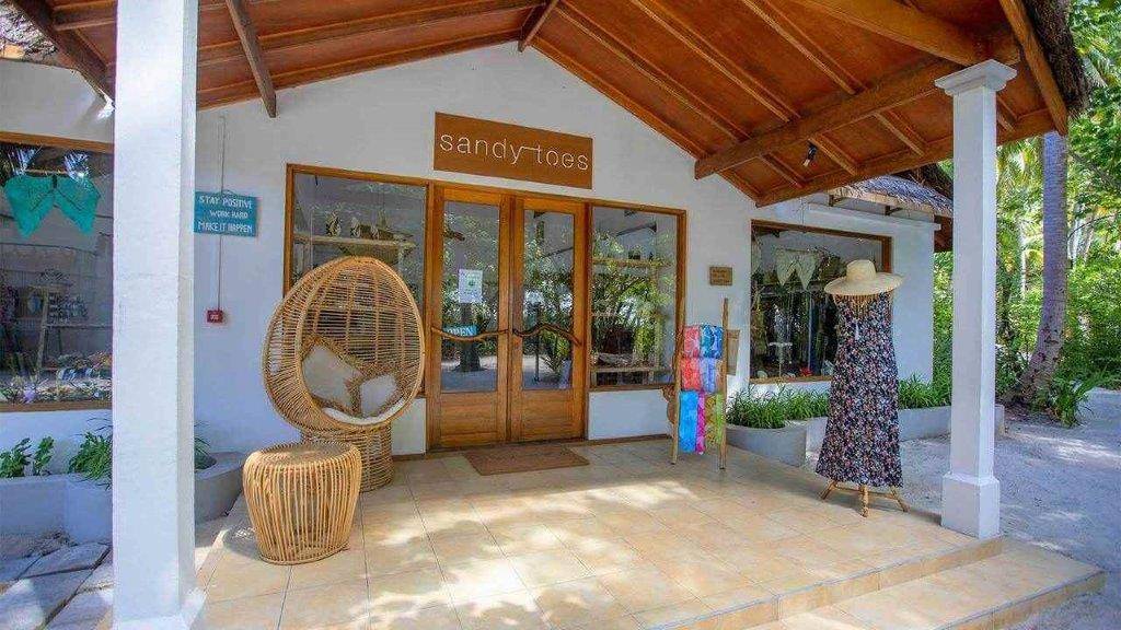REETHI BEACH RESORT (CLOSED FOR REBRANDING)