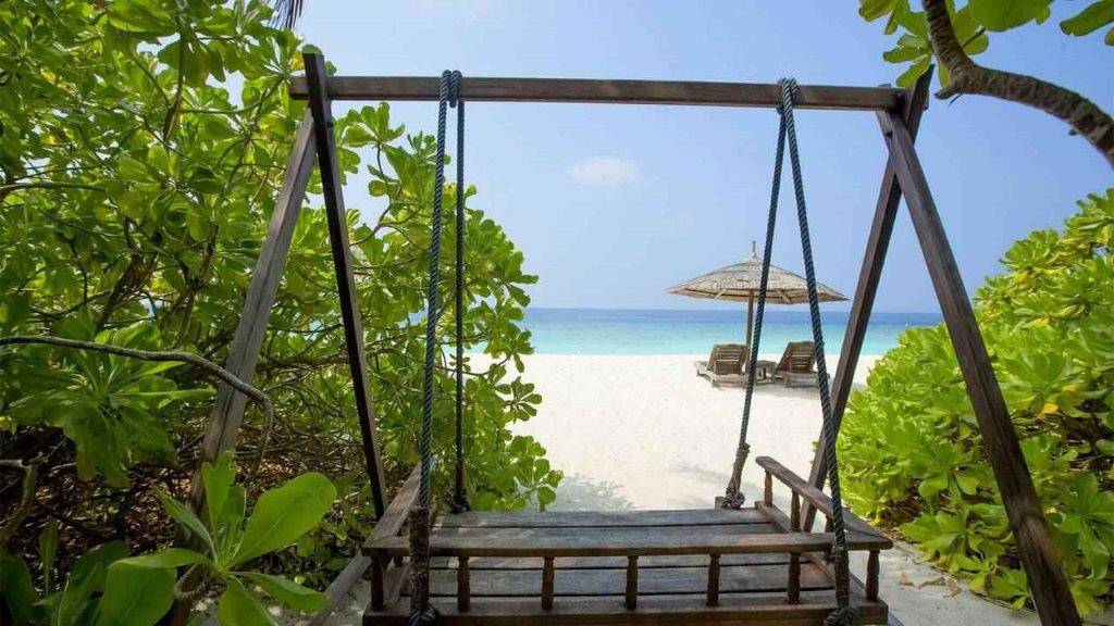 REETHI BEACH RESORT (CLOSED FOR REBRANDING)
