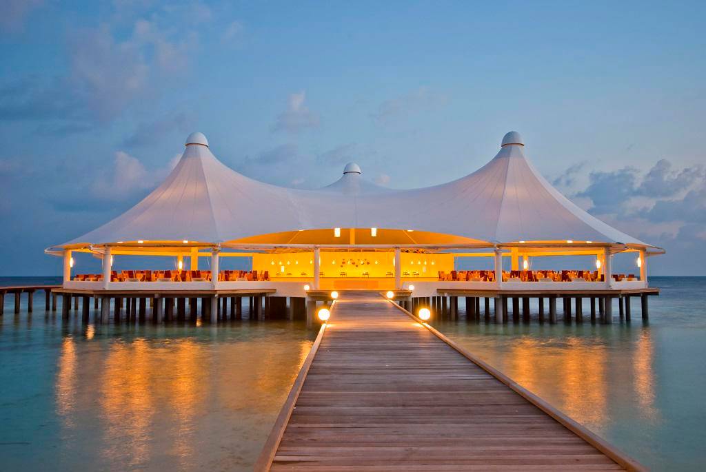 SAFARI ISLAND RESORT & SPA 