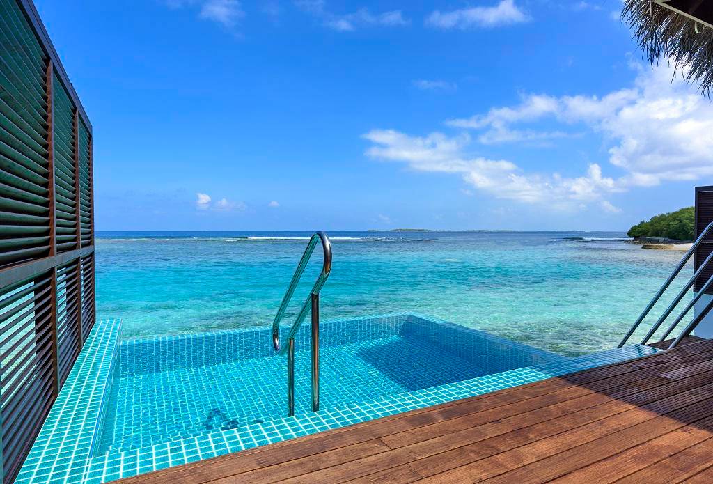 SHERATON MALDIVES FULL MOON RESORT & SPA