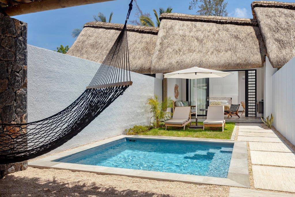 Tropical Attitude
