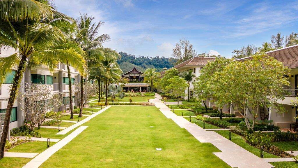 Outrigger Khao Lak Beach Resort