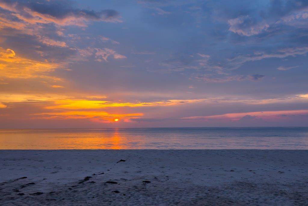 Outrigger Khao Lak Beach Resort