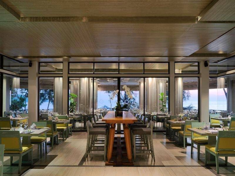 Pullman Phuket Arcadia Naithon Beach