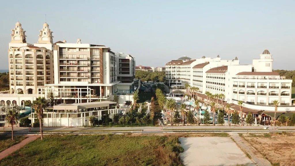 Port River Hotel & Spa