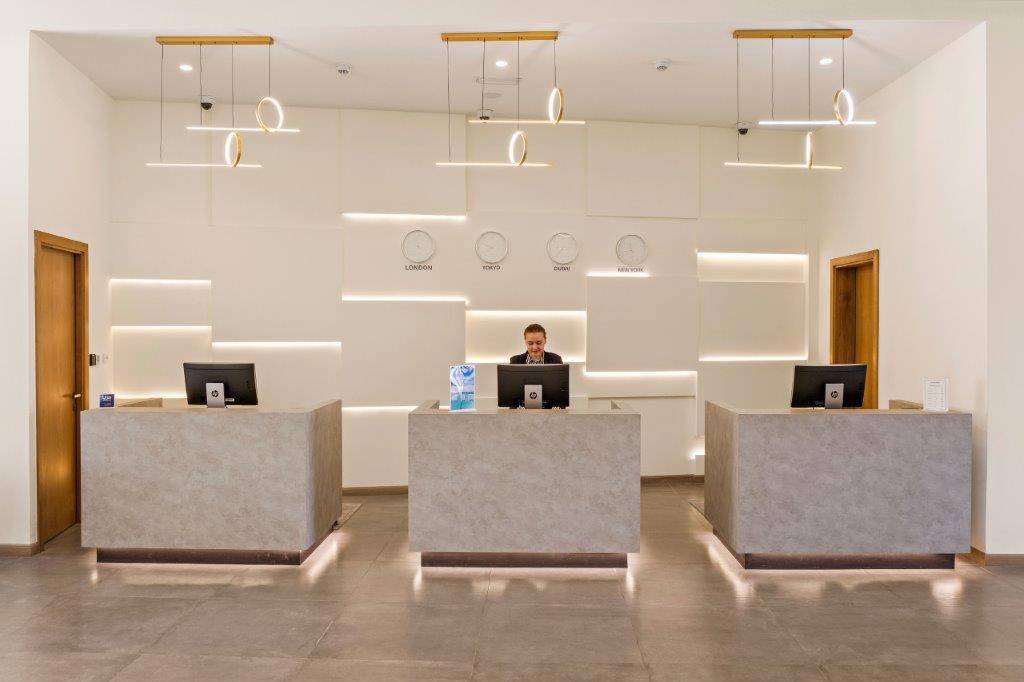 AL HAMRA VILLAGE HOTEL AL HAMRA VILLAGE HOTEL
