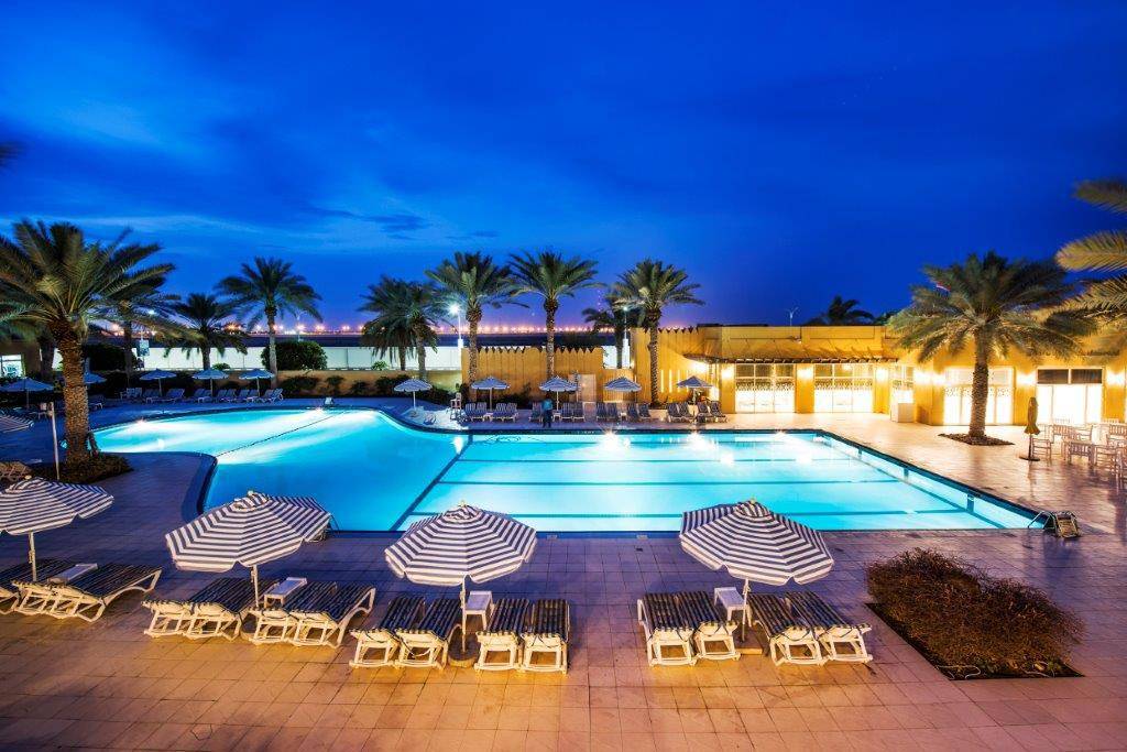 AL HAMRA VILLAGE HOTEL AL HAMRA VILLAGE HOTEL