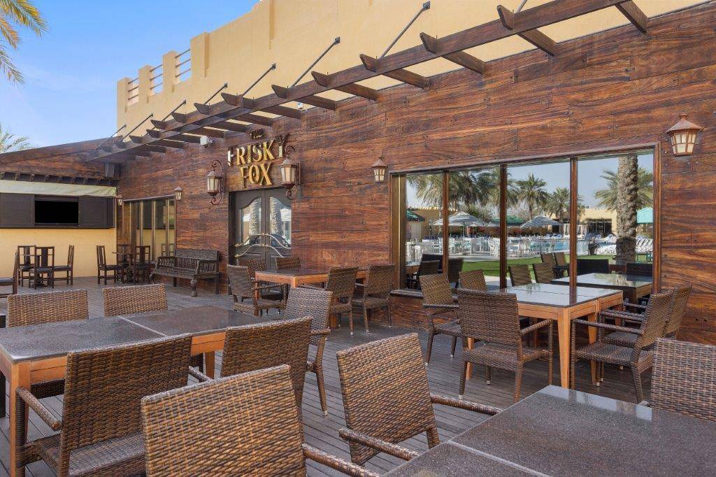 AL HAMRA VILLAGE HOTEL AL HAMRA VILLAGE HOTEL