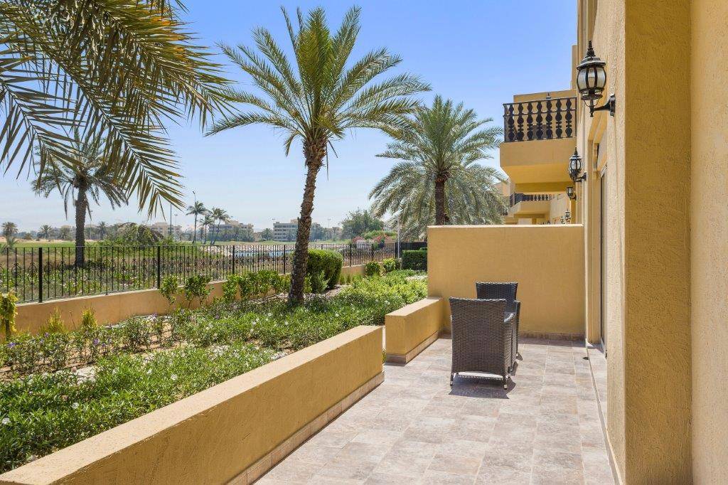 AL HAMRA VILLAGE HOTEL AL HAMRA VILLAGE HOTEL