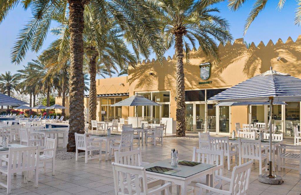 AL HAMRA VILLAGE HOTEL AL HAMRA VILLAGE HOTEL