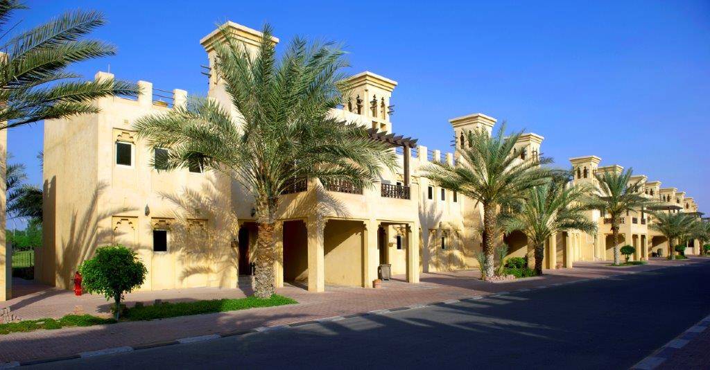 AL HAMRA VILLAGE HOTEL AL HAMRA VILLAGE HOTEL