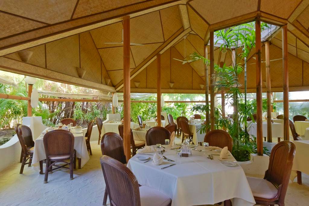 THULHAGIRI ISLAND RESORT & SPA