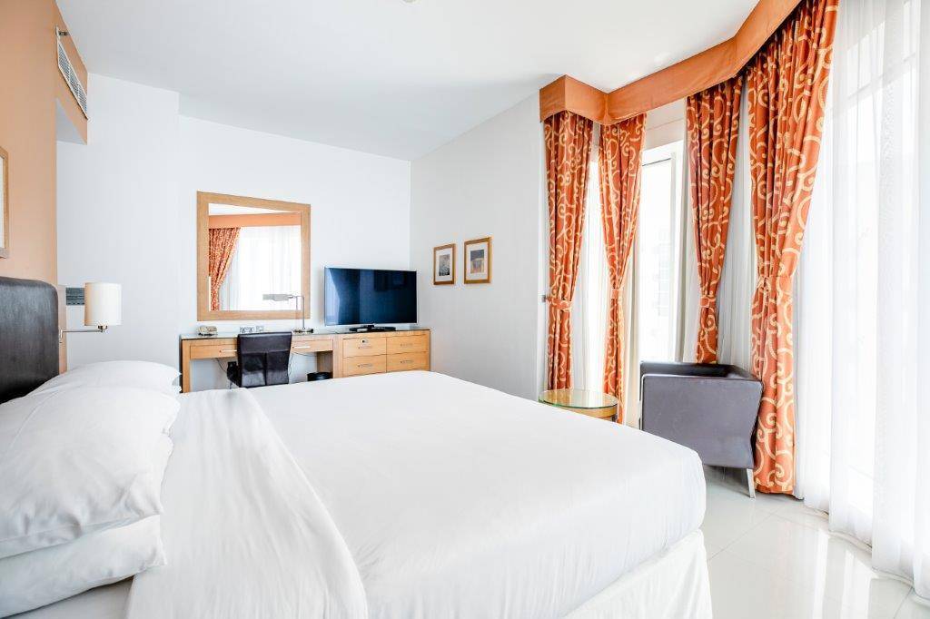 FOUR POINTS BY SHERATON BUR DUBAI (renamed from Four Points By Sheraton Downtown Dubai)