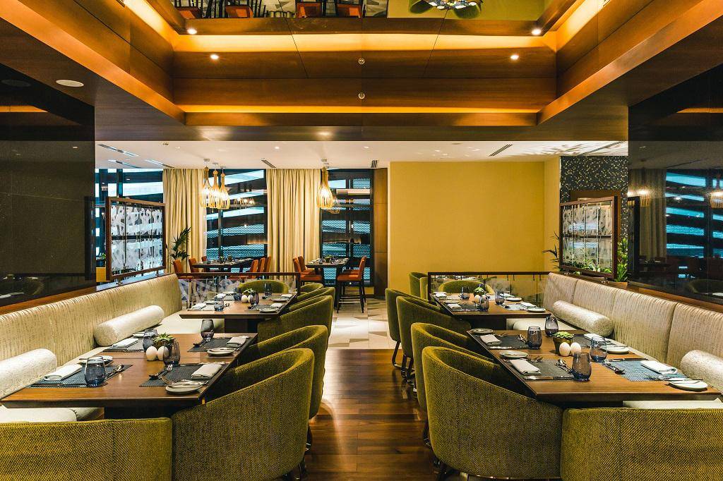 PEARL ROTANA CAPITAL CENTER