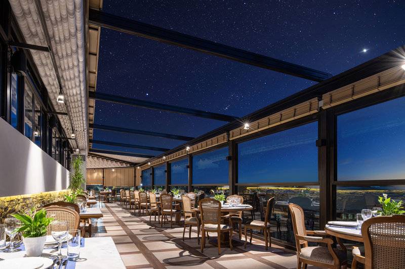 Anthemus Sea Beach Hotel & Spa