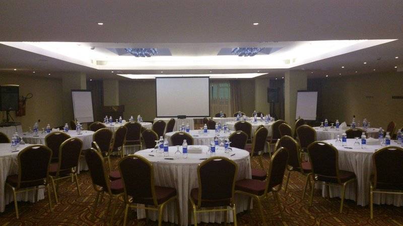 Best Western Premier Muscat