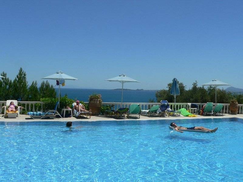 Nautilus Barbati Hotel