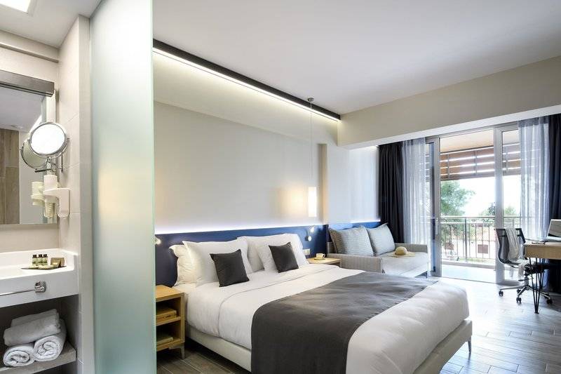 Blue Dolphin Resort Hotel