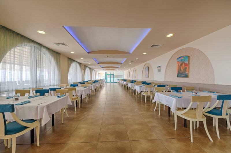 Berlin Golden Beach Hotel