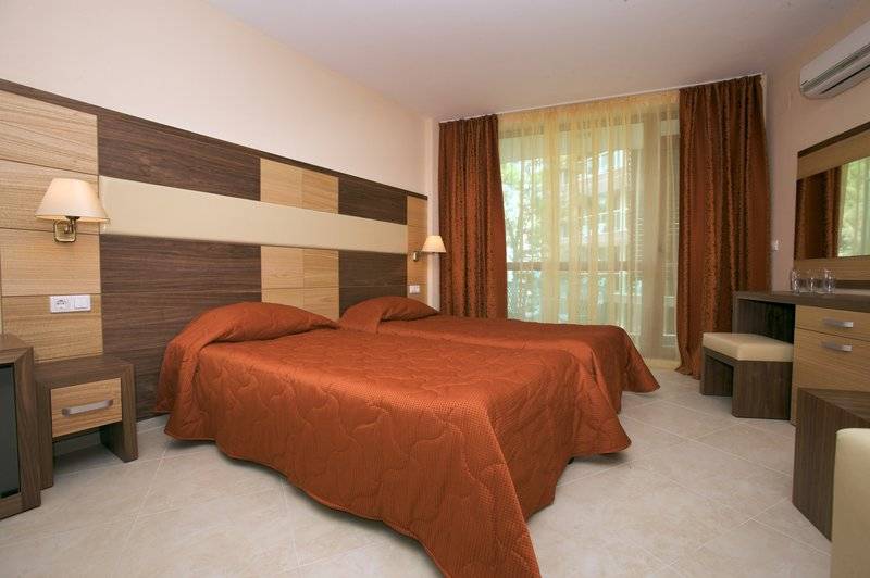 Briz Seabreeze Hotel