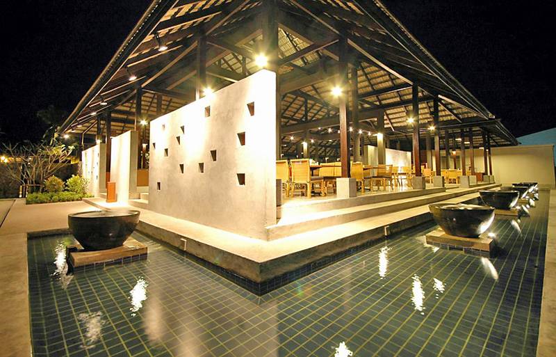 Palm Galleria Resort