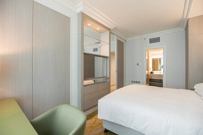 Beach Rotana – All Suites