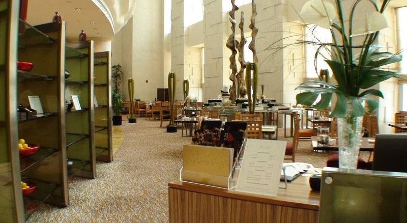 Shangri-La Hotel Dubai