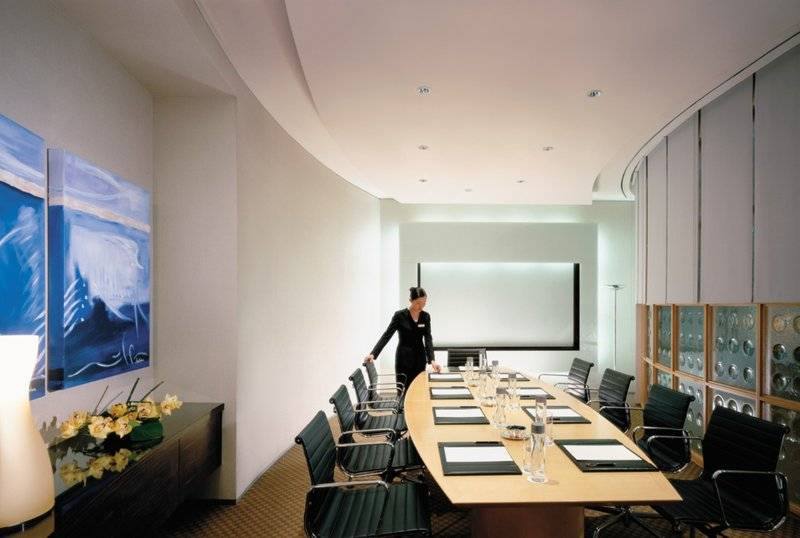 Shangri-La Hotel Dubai