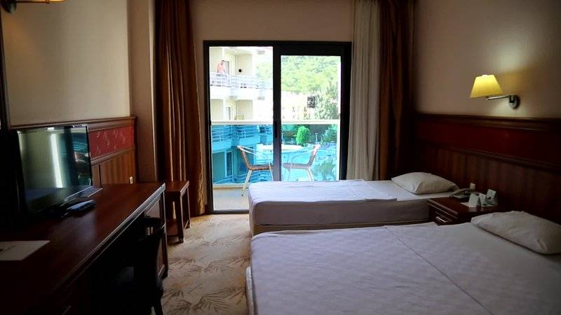 Green Nature Resort & Spa