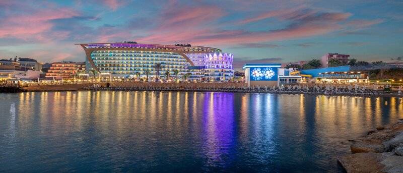 Granada Luxury Okurcalar