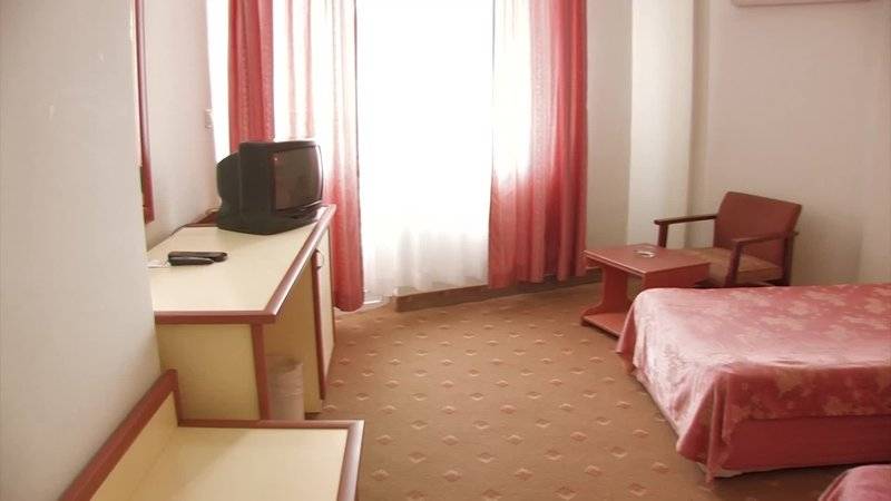 Kleopatra Beach Hotel