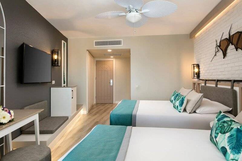 Limak Arcadia Sport & Resort Hotel