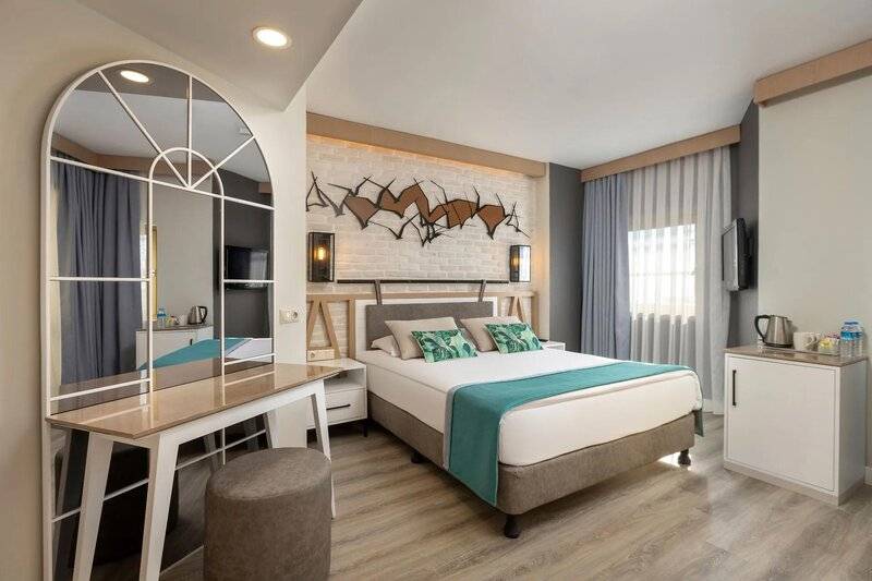 Limak Arcadia Sport & Resort Hotel