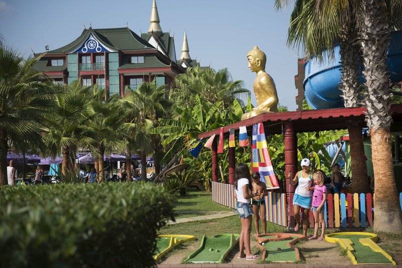 Siam Elegance Hotels & Spa